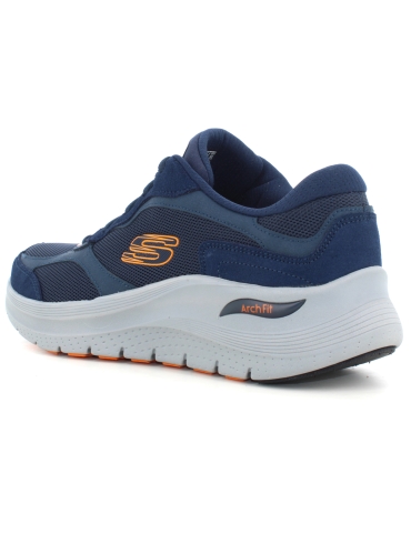 Skechers